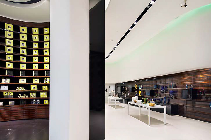 42_Patchi-store-Lautrefabrique-Architectes-Dubai-04.jpg