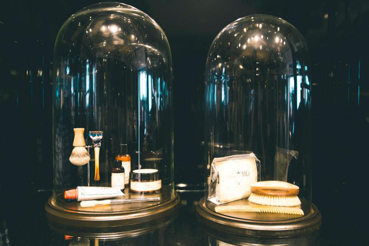 17_Pauw-luxury-denim-store-Amsterdam-Netherlands-07.jpg
