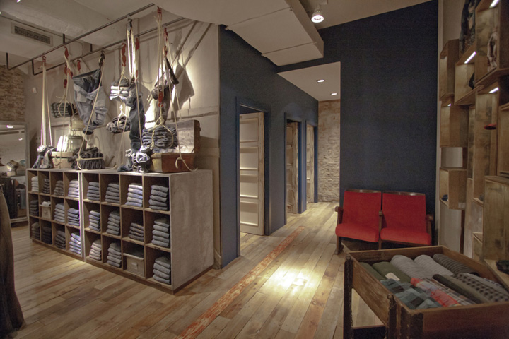 16_Pepe-Jeans-London-flagship-store-Francisco-Segarra-06.jpg