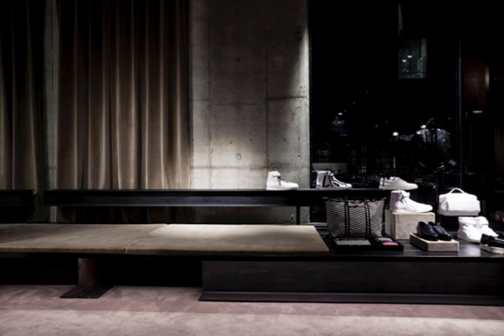 11_Pierre-Hardy-store-Tokyo-Japan-02.jpg