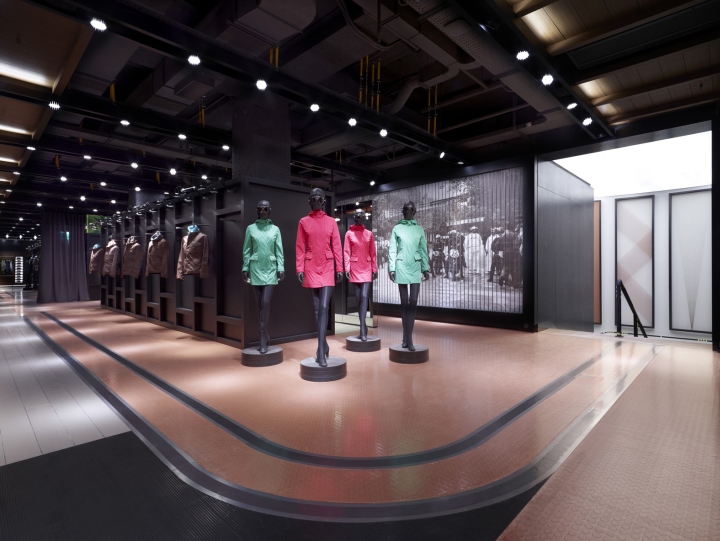 19_Pirelli-PZero-flagship-store-Milano-Italy-04.jpg