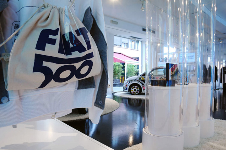 11_500-POP-UP-STORE-Milan-03.jpg