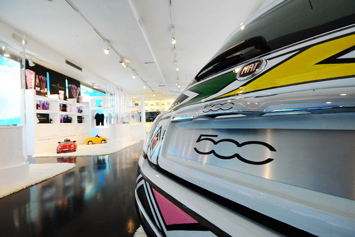 12_500-POP-UP-STORE-Milan-04.jpg