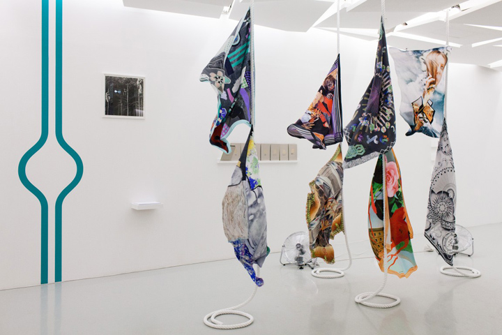 14_Galerie-des-Galeries-Pop-up-store-Julie-Pfligersdorffer-06.jpg
