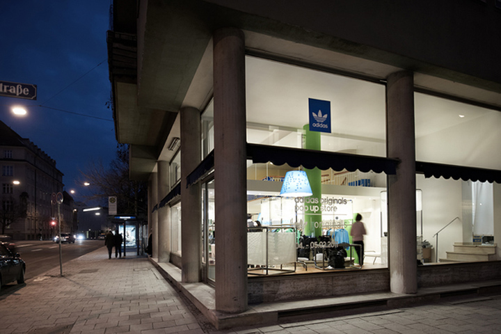 18_Adidas-pop-up-stores-Germany-Austria-Switzerland-08.jpg