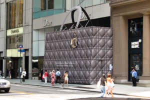 8_Christian-Dior-giant-lady-handbag-300x200.jpg