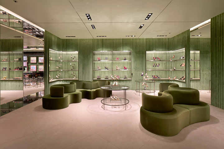 18_Prada-flagship-store-by-Roberto-Baciocchi-Dubai-03.jpg