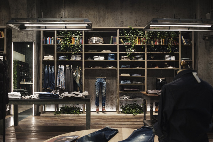 17_Replay-store-Cologne-03.jpg