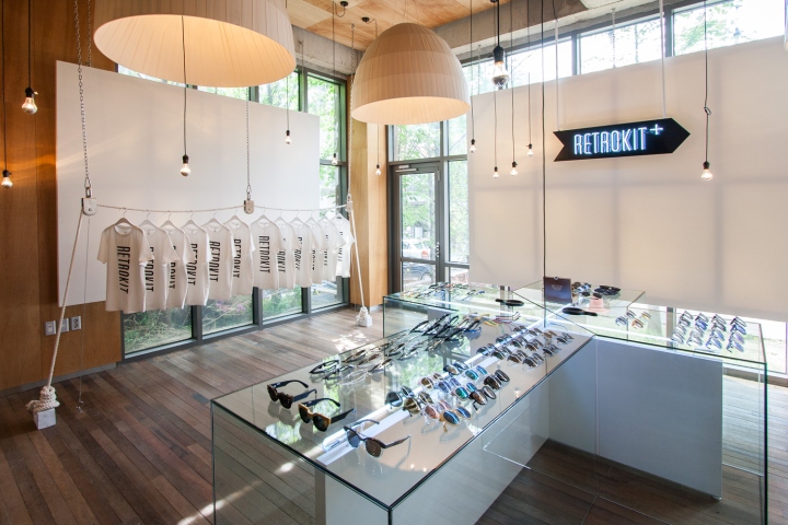 24_RETROKIT-CROSS-Eyeware-Concept-Store-by-NBDC-Seoul-South-Korea-08.jpg