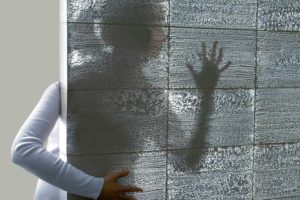 7_Litracon-transparent-concrete-300x200.jpg