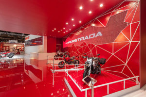 6_Ducati-stand-by-POINT-studio-Milan-Cologne-300x200.jpg