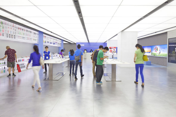 20_Samsung-Experience-store-by-OMA-Singapore-02.jpg
