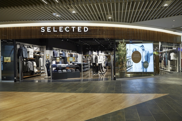 7_SELECTED-FEMME-HOMME-by-RIIS-RETAIL-AS-Copenhagen-Denmark.jpg
