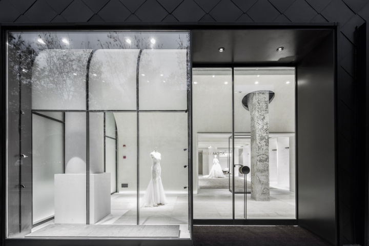 21_Shine-Moda-Flagship-Store-by-Atelier-tao-c-Shanghai-China-12.jpg