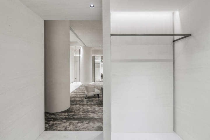 24_Shine-Moda-Flagship-Store-by-Atelier-tao-c-Shanghai-China-09.jpg