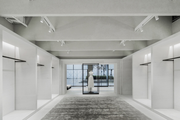 27_Shine-Moda-Flagship-Store-by-Atelier-tao-c-Shanghai-China-06.jpg
