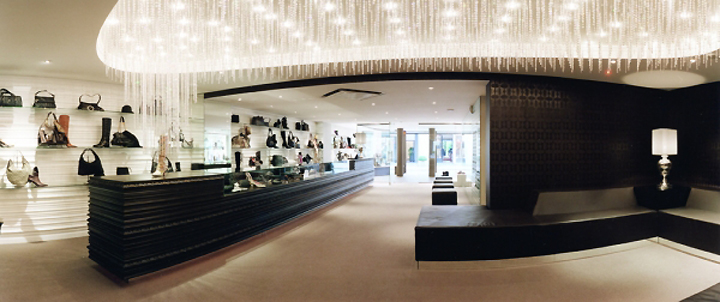 10_Bethsabee-shoe-salon-by-Creneau-International-Belgium-02.jpg