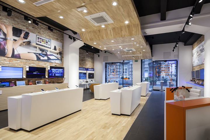 29_Smartphone-concept-store-by-brigada-01.jpg