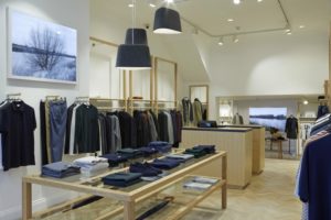 8_Sunspel-Store-by-Pop-Store-London-UK-300x200.jpg