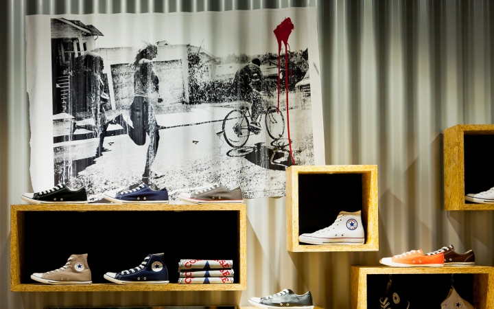 22_SOUL-concept-shoe-store-by-A-D-design-Warsaw-09.jpg