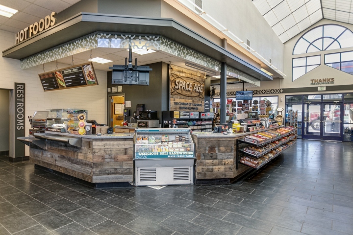 29_Space-Age-Fuel-Store-by-King-Retail-Solutions-Hermiston-Oregon-02.jpg
