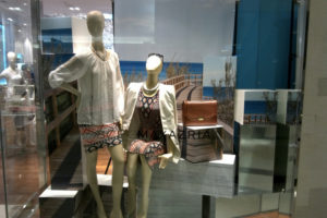 4_BCBG-MaxAzria-Seaside-windows-Jakarta-300x200.jpg