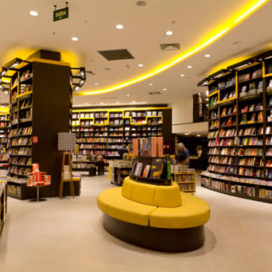 23_Saraiva-Bookstore-by-FAL-Design-Estrategico-Sao-Paulo-300x300.jpg