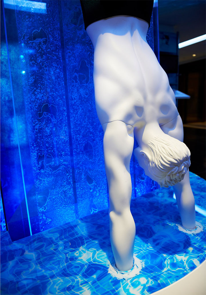 14_Speedo-store-at-Harrods-by-officeTwelve-London-06.jpg