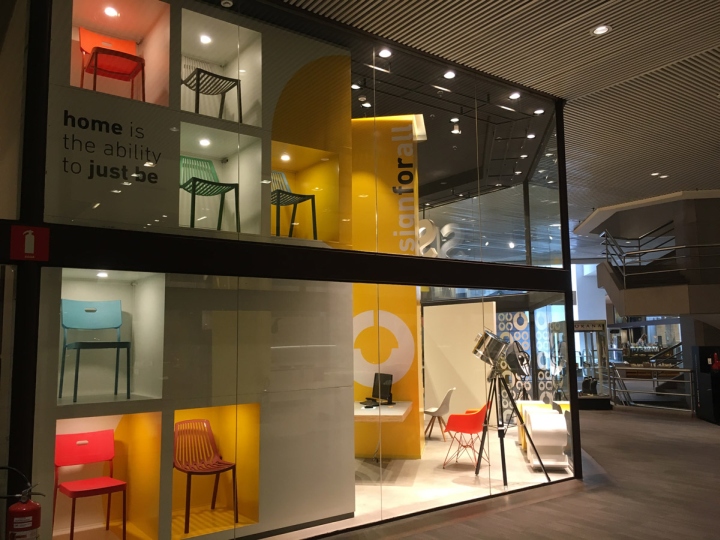 27_SPOT-Furniture-Lighting-store-by-FAL-Design-Estrategico-Sao-Paulo-Brazil-07.jpg