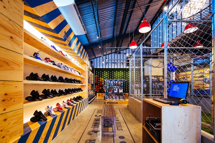 9_STANDIN-Store-by-design-office-Dress-Fukuoka-Japan.jpg
