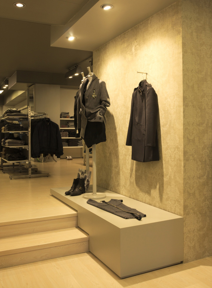 23_Stefan-Store-by-Andrea-Gaio-Conegliano-Italy-08.jpg