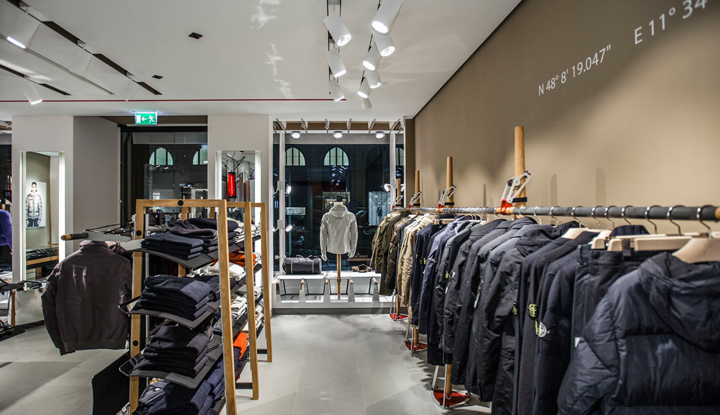 18_Stone-Island-flagship-store-by-Zeichenweg-Munich-Germany-03.jpg