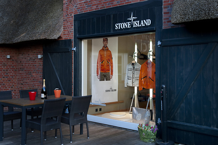 17_Stone-Island-store-Sylt-Germany-05.jpg