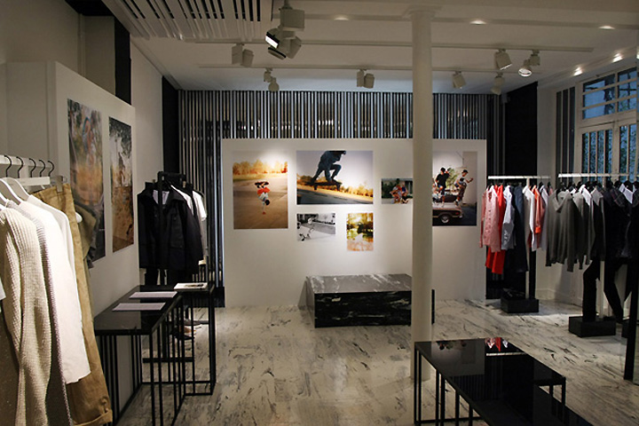 18_Surface-to-Air-flagship-store-by-Federico-Masotto-Paris-02.jpg