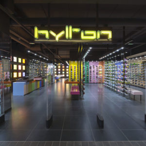 20_Hylton-store-at-Plan-de-Campagne-by-Maurice-Padovani-Cabries-France-300x300.jpg