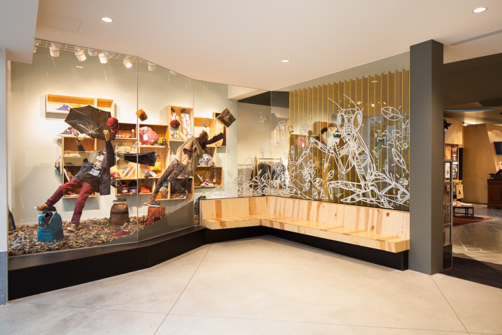 27_Tarmak-sneaker-store-by-Pinkeye-Sint-Niklaas-Netherlands-12.jpg