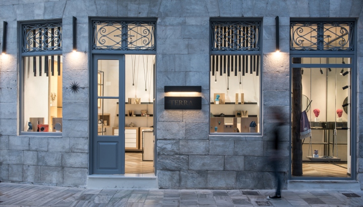 17_TERRA-concept-store-by-Normless-Architecture-Studio-Syros-Cyclades-Greece-10.jpg