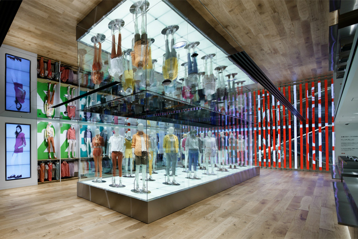 7_Uniqlo-flagship-store-by-Wonderwall-Tokyo.jpg