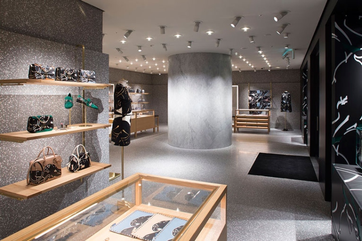 7_Valentino-flagship-store-by-David-Chipperfield-Architects-Tokyo-Japan.jpg