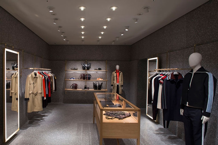 18_Valentino-flagship-store-by-David-Chipperfield-Architects-Tokyo-Japan-04.jpg