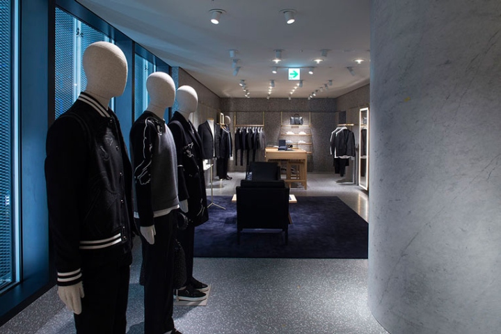 16_Valentino-flagship-store-by-David-Chipperfield-Architects-Tokyo-Japan-06.jpg
