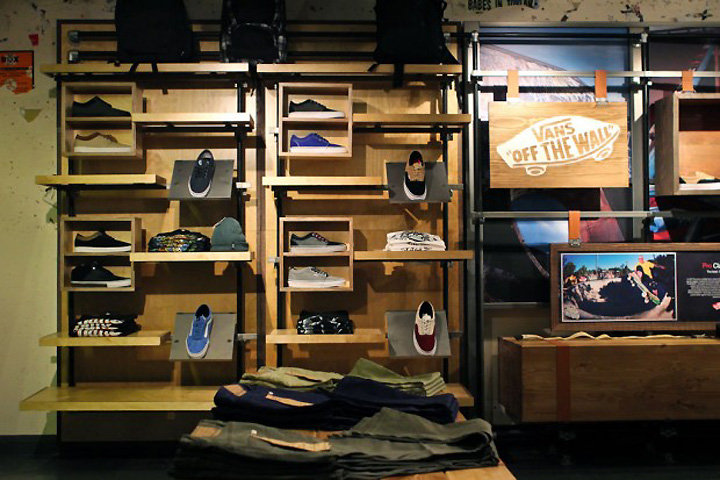 35_Vans-x-Slam-City-Skates-store-London-02.jpg