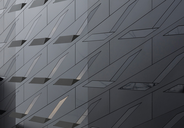 21_Vertu-flagship-store-by-Klein-Dytham-Tokyo-06.jpg