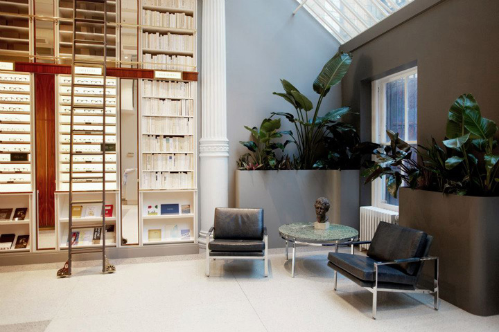 31_Warby-Parker-flagship-store-New-York-05.jpg