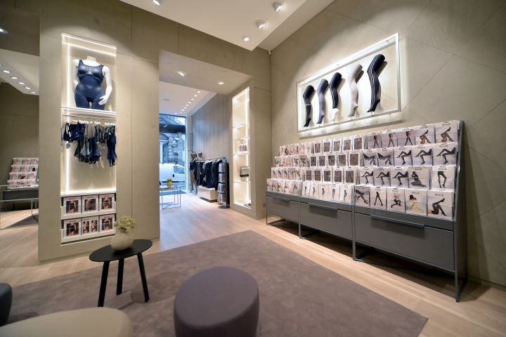 20_Wolford-Flagship-Store-Milan-Italy-04.jpg