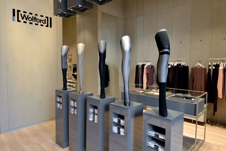 22_Wolford-Flagship-Store-Milan-Italy-02.jpg