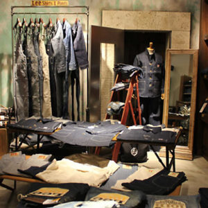 22_LEE-kansai-Flagship-Osaka-300x300.jpg
