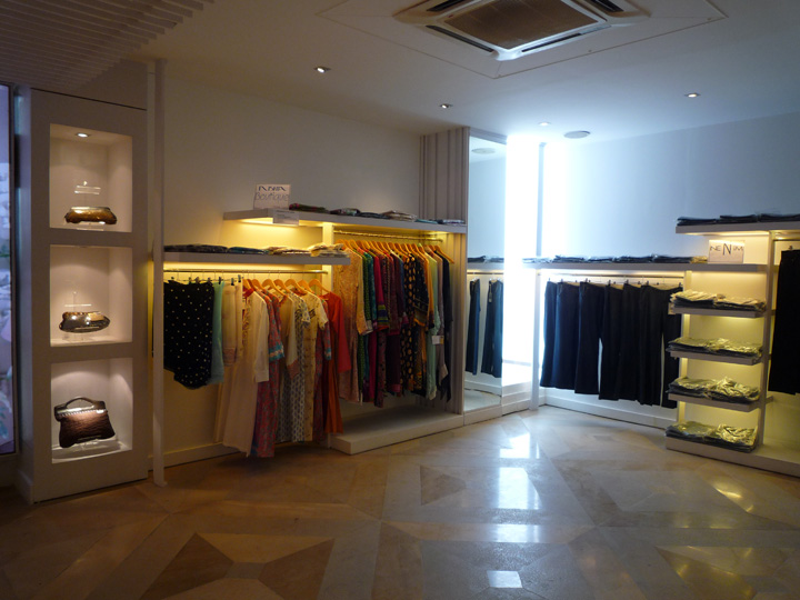 16_Nishat-Linen-flagship-store-Adeel-Mumtaz-Lahore-03.jpg