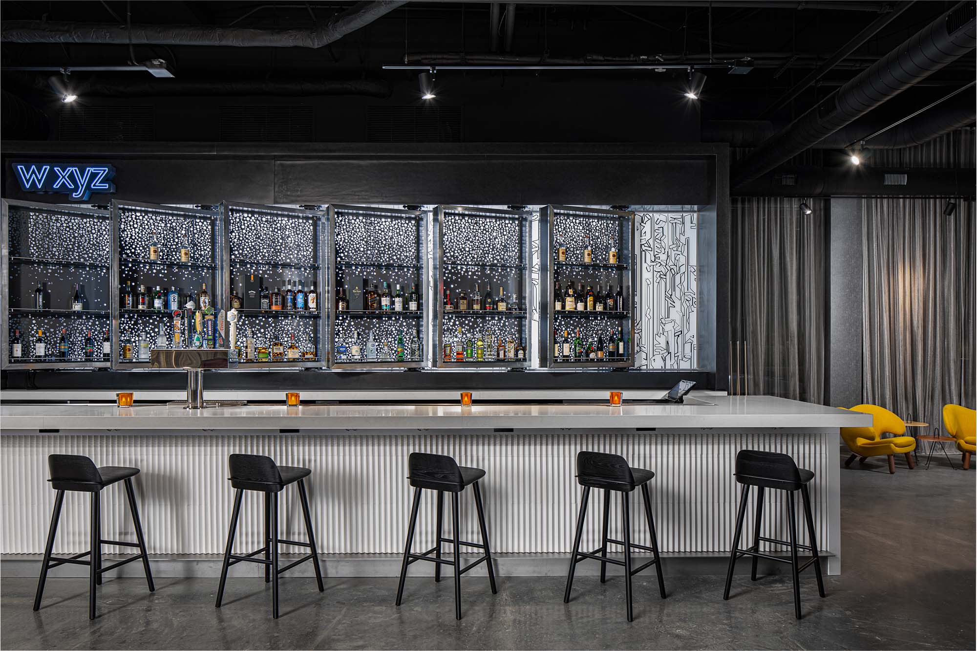 9_Aloft-Battery-Bar-at-Night-1.jpg
