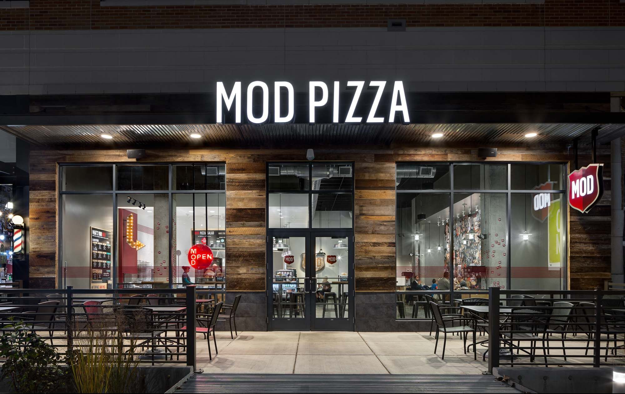 7_mod-pizza-09-e1576247602109.jpg